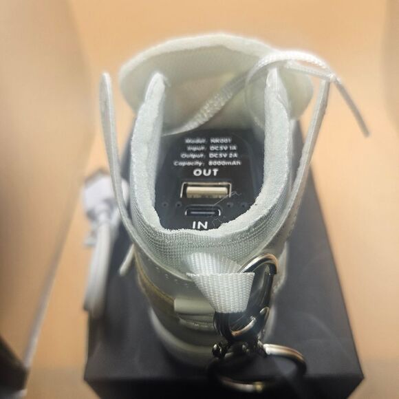 Off White Jordan, , 🔋 Bank Phone📱 Charger 🔌 Keychains - Picture 2 of 4